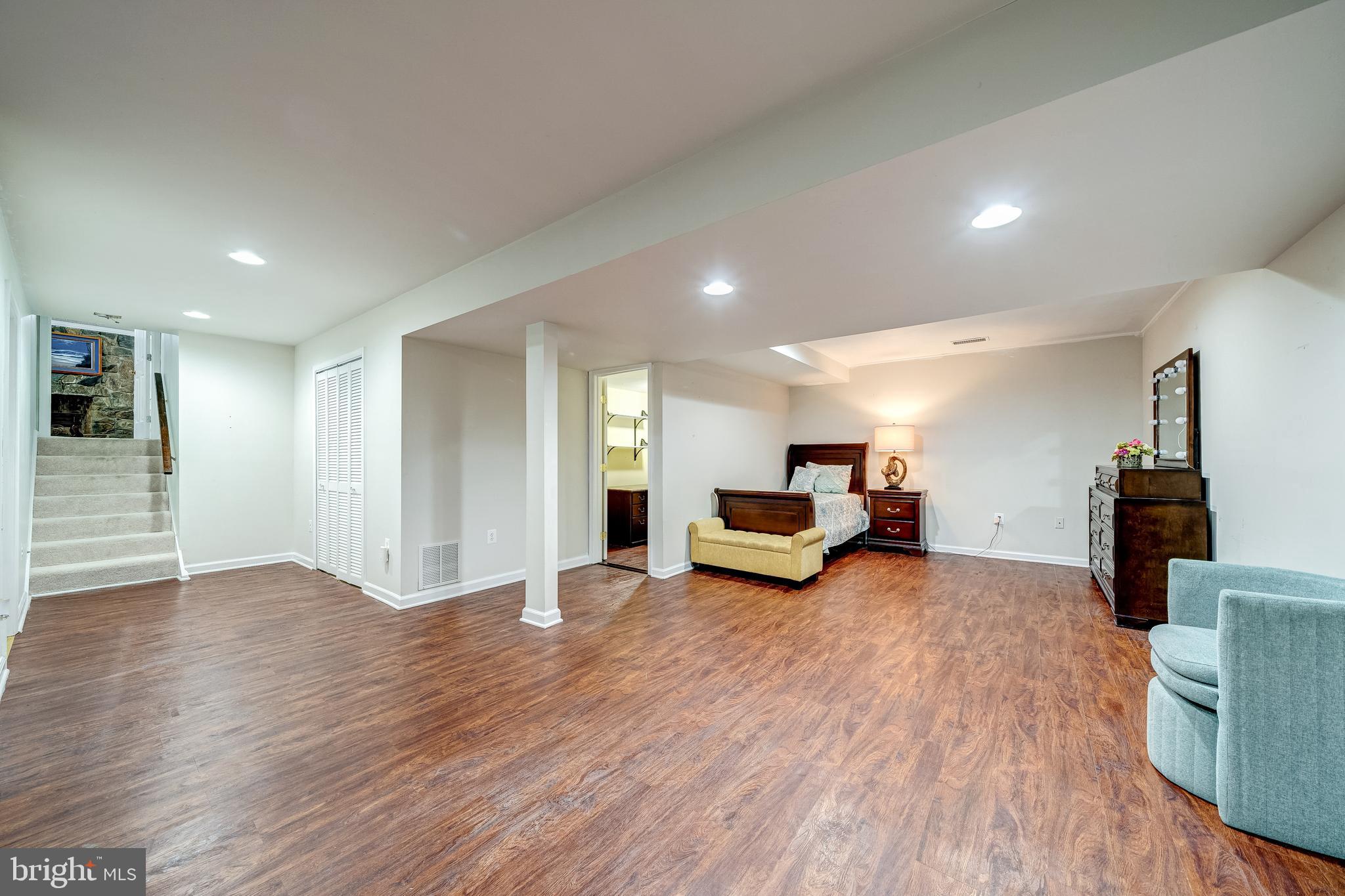 SENECA HILLS - Residential