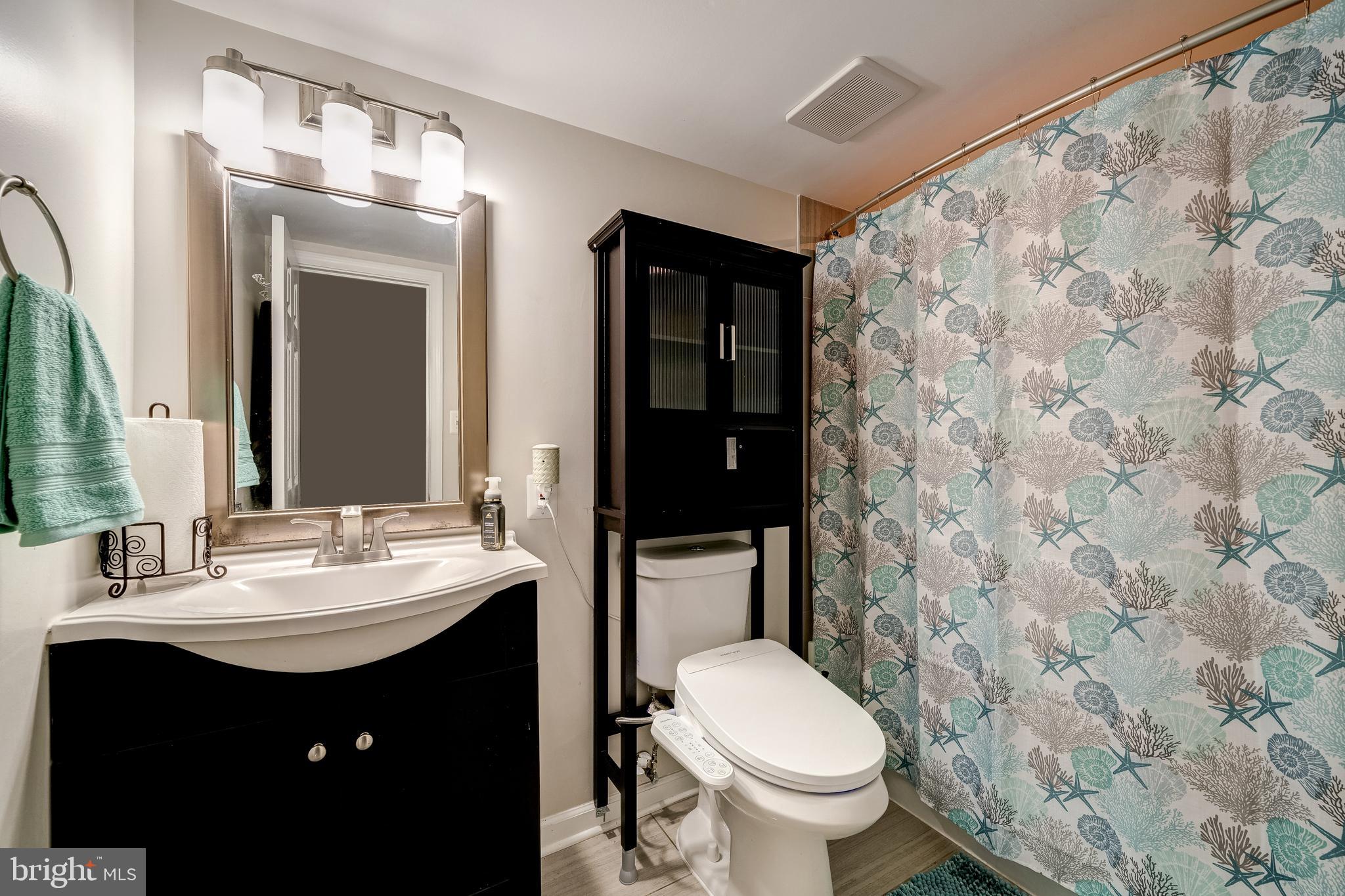 SENECA HILLS - Residential