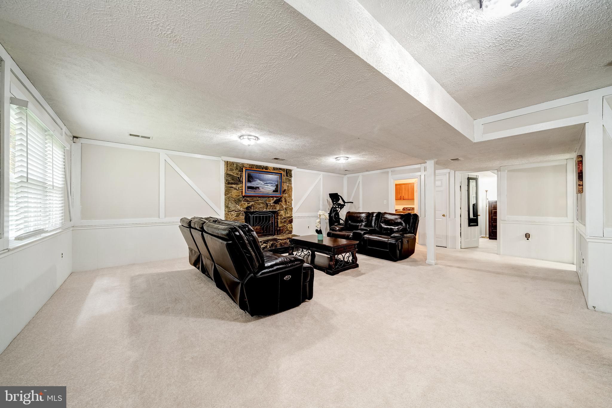 SENECA HILLS - Residential