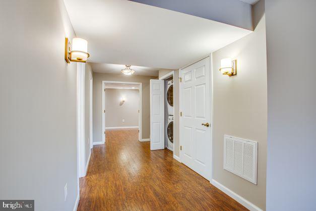 VILLAGE OF IDLEWILD - Residential Lease