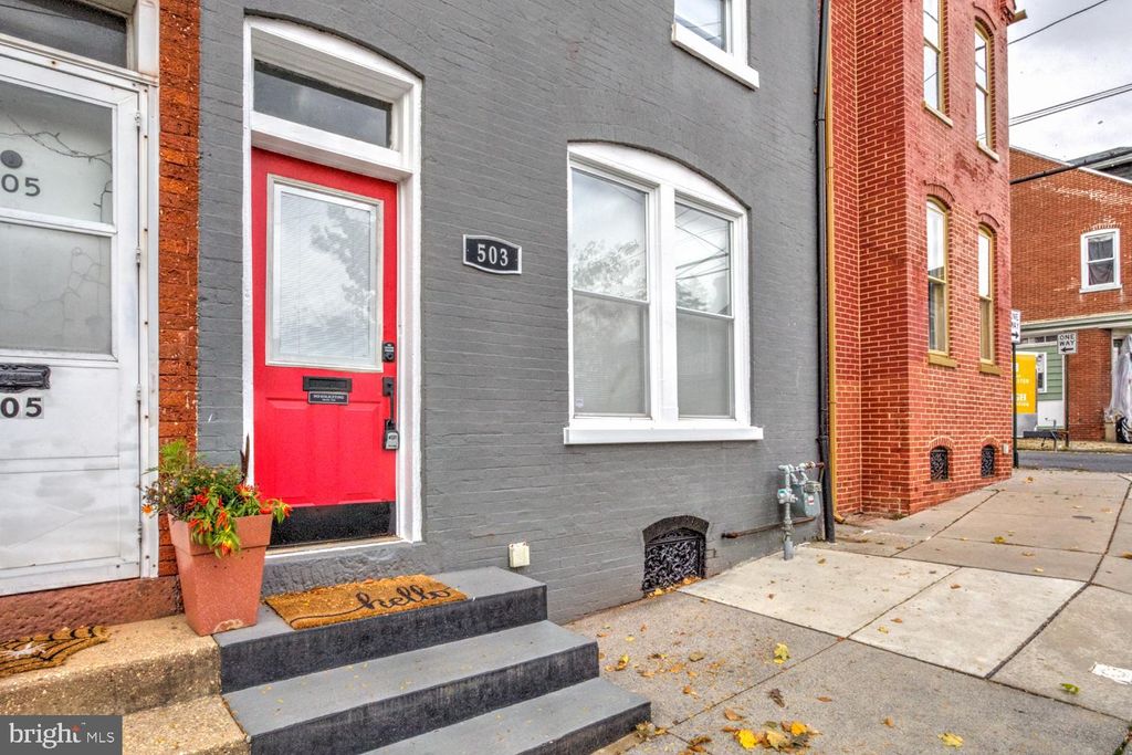 Photo of 503 W Vine St, LANCASTER, PA 17603 (MLS # PALA2078444)