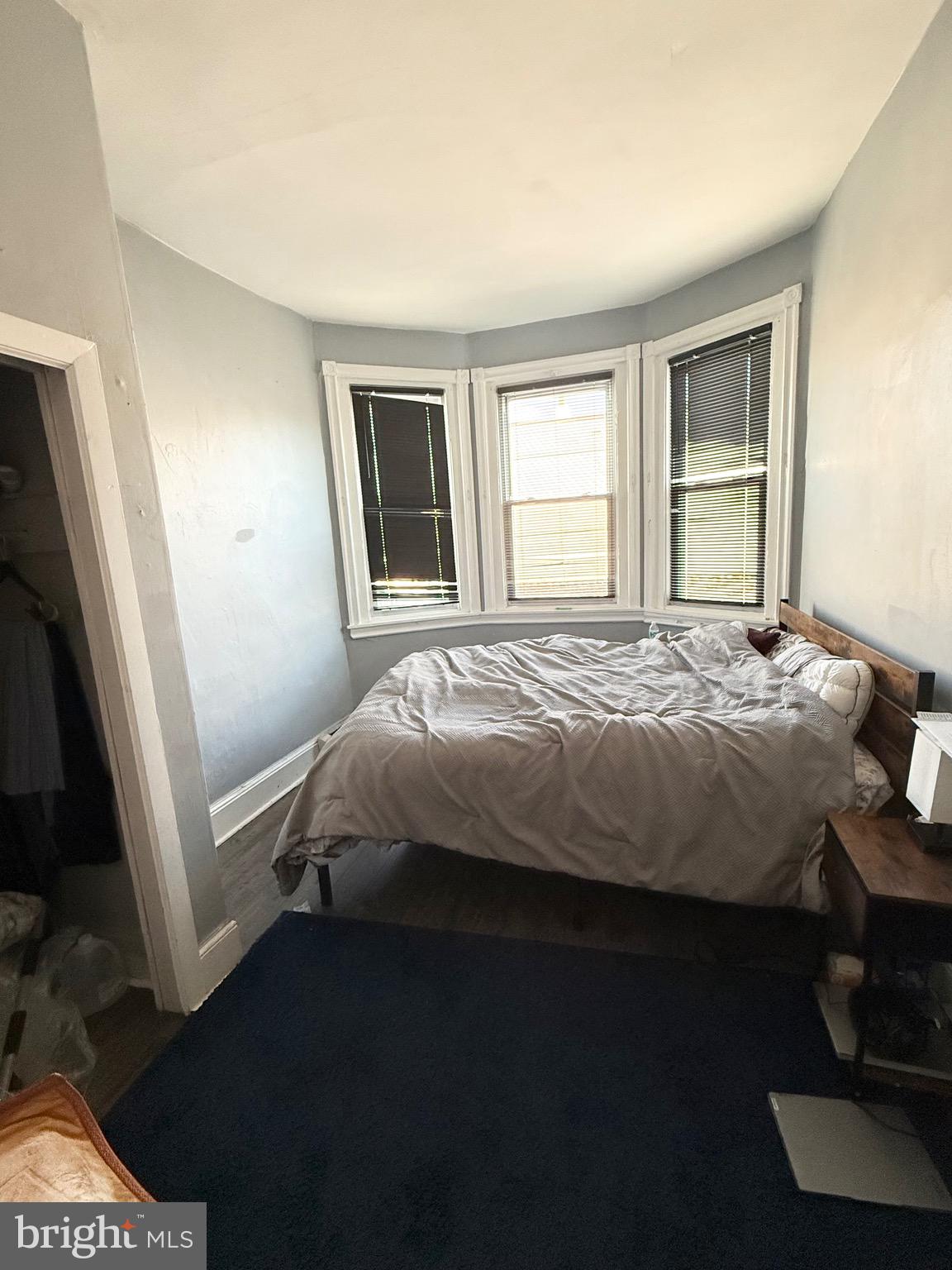 1626 W PORTER STREET