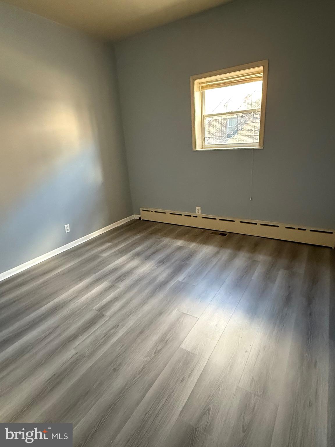 GIRARD ESTATES - Residential Income