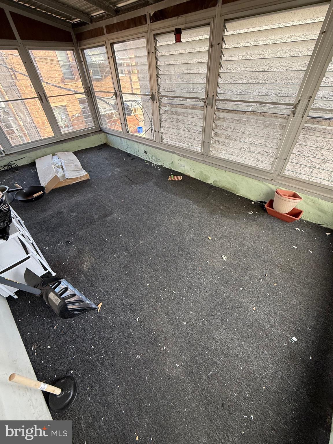 GIRARD ESTATES - Residential Income