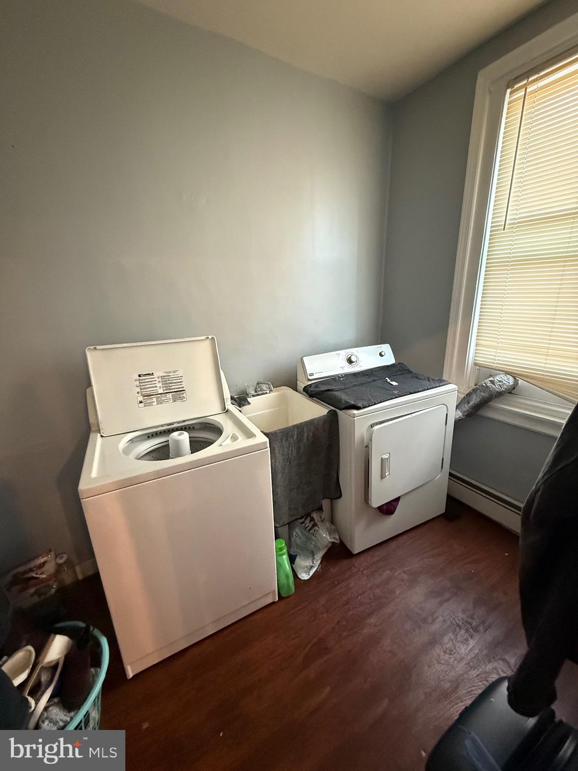 GIRARD ESTATES - Residential Income