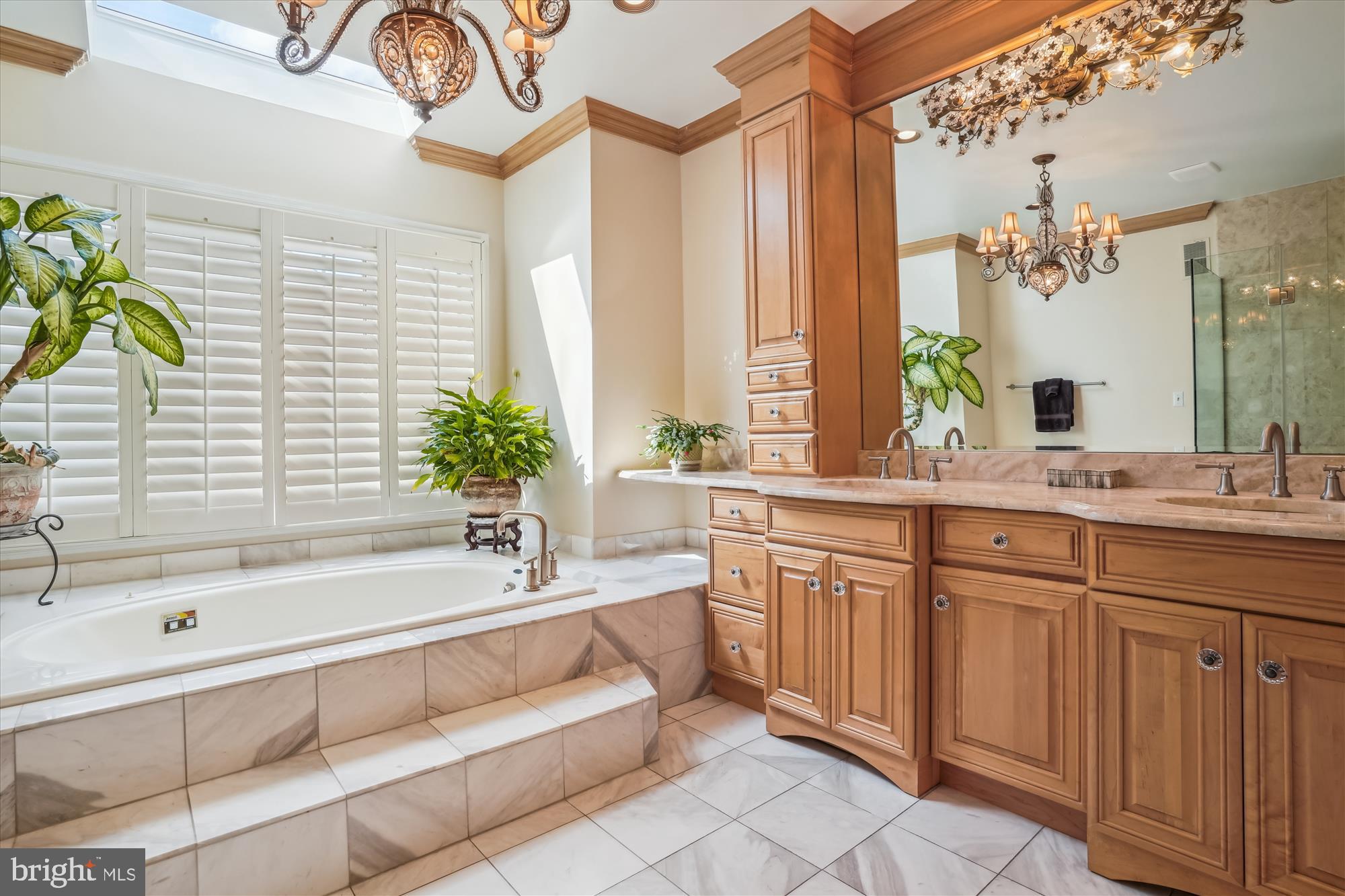 SOLITAIRE - Residential