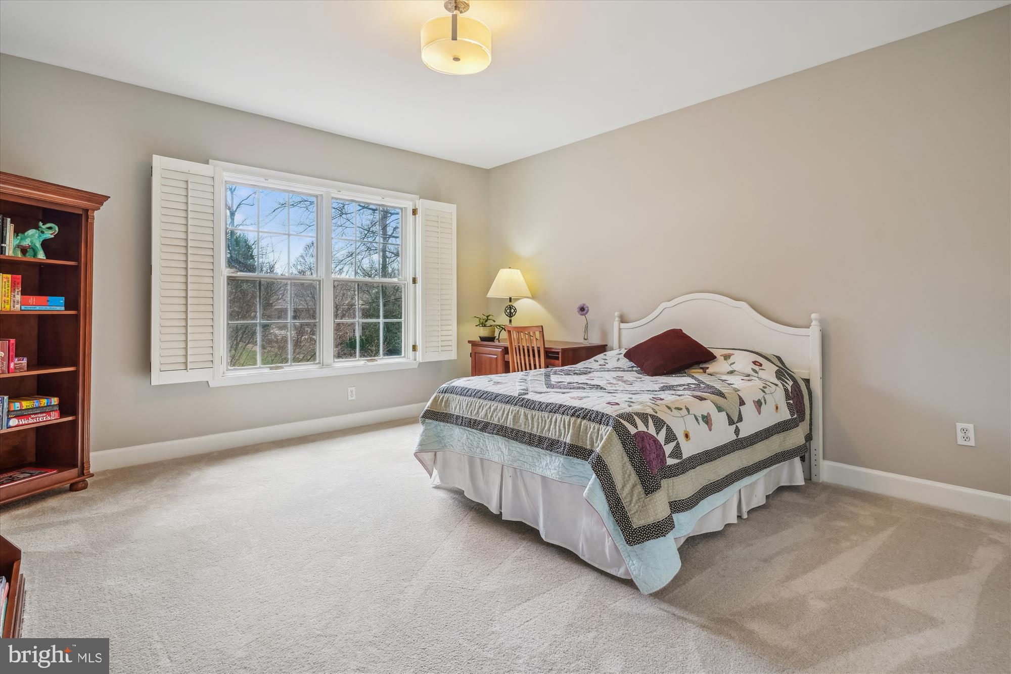 SOLITAIRE - Residential