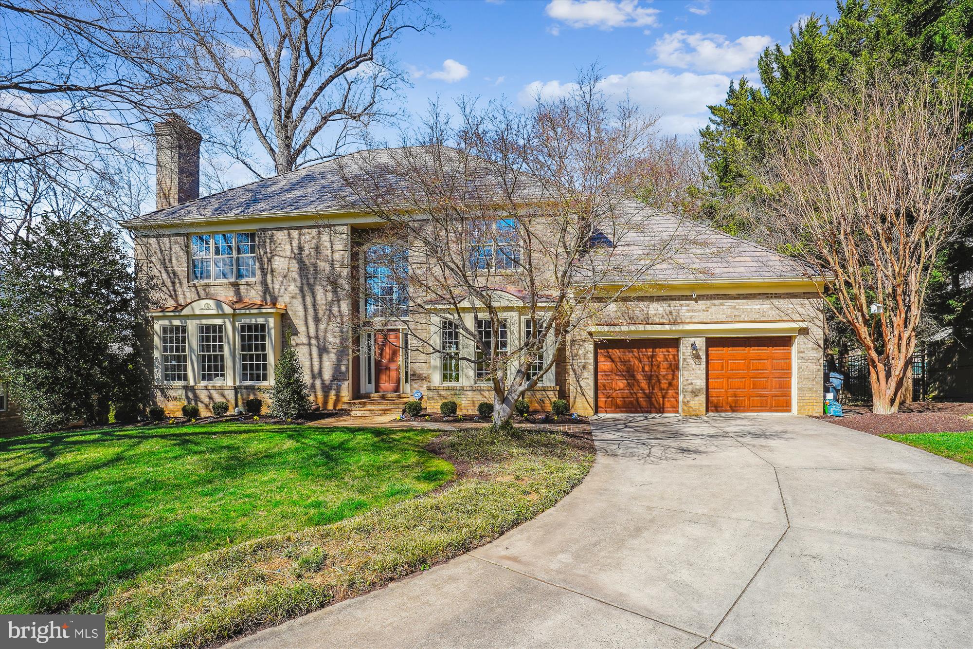 SOLITAIRE - Residential