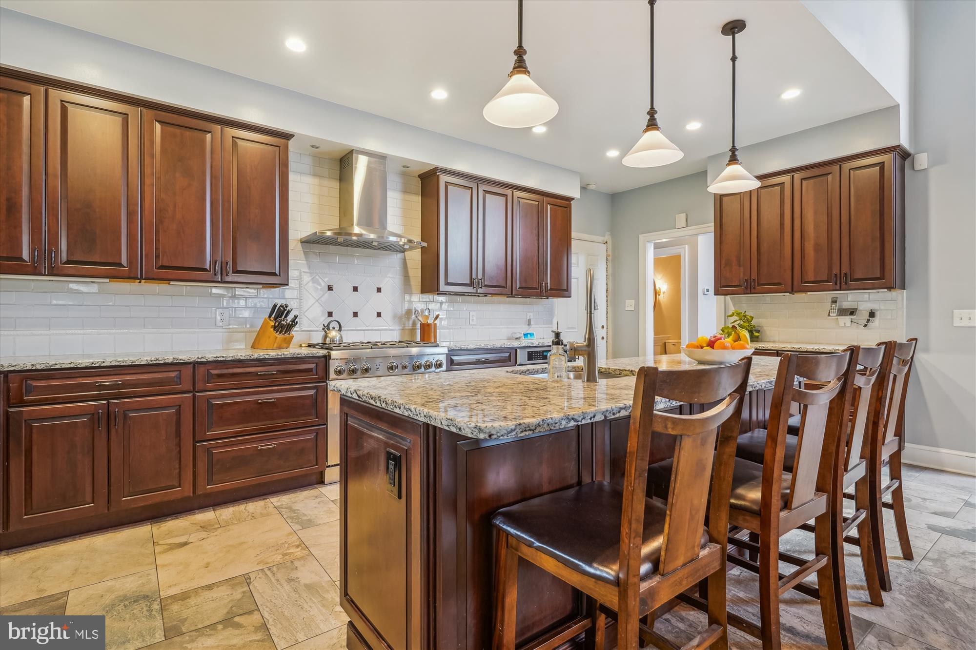 SOLITAIRE - Residential