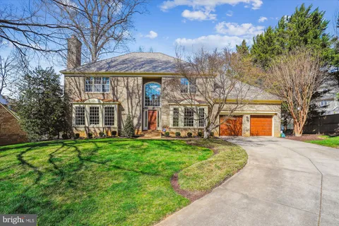 6100 Solitaire Way, McLean, VA 22101 - MLS#: VAFX2223514