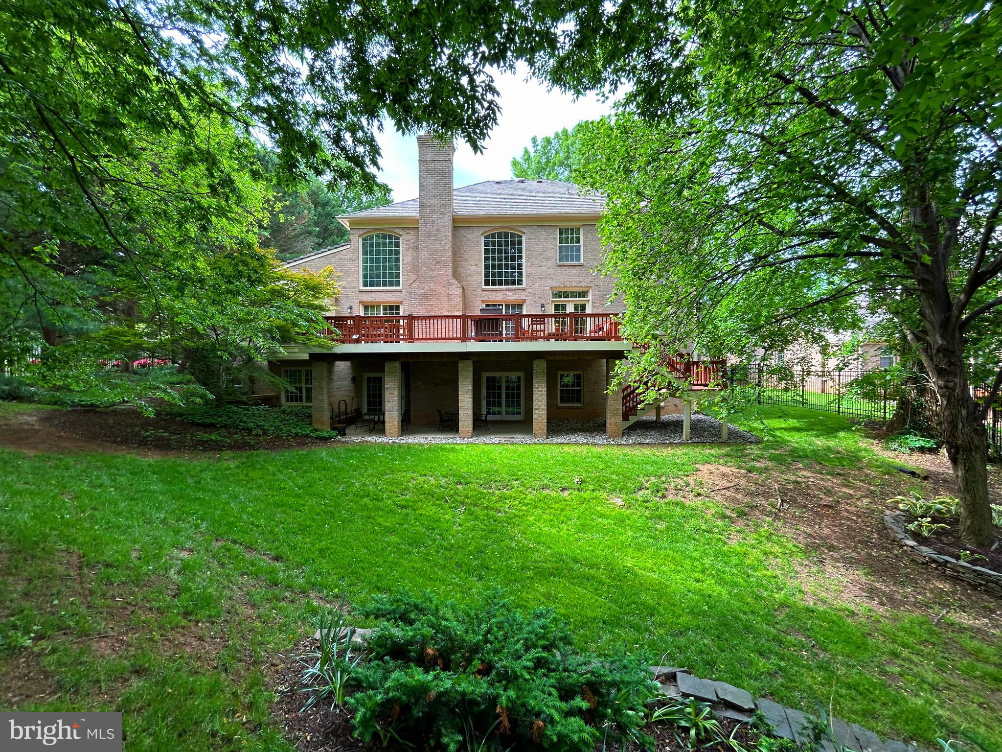 SOLITAIRE - Residential