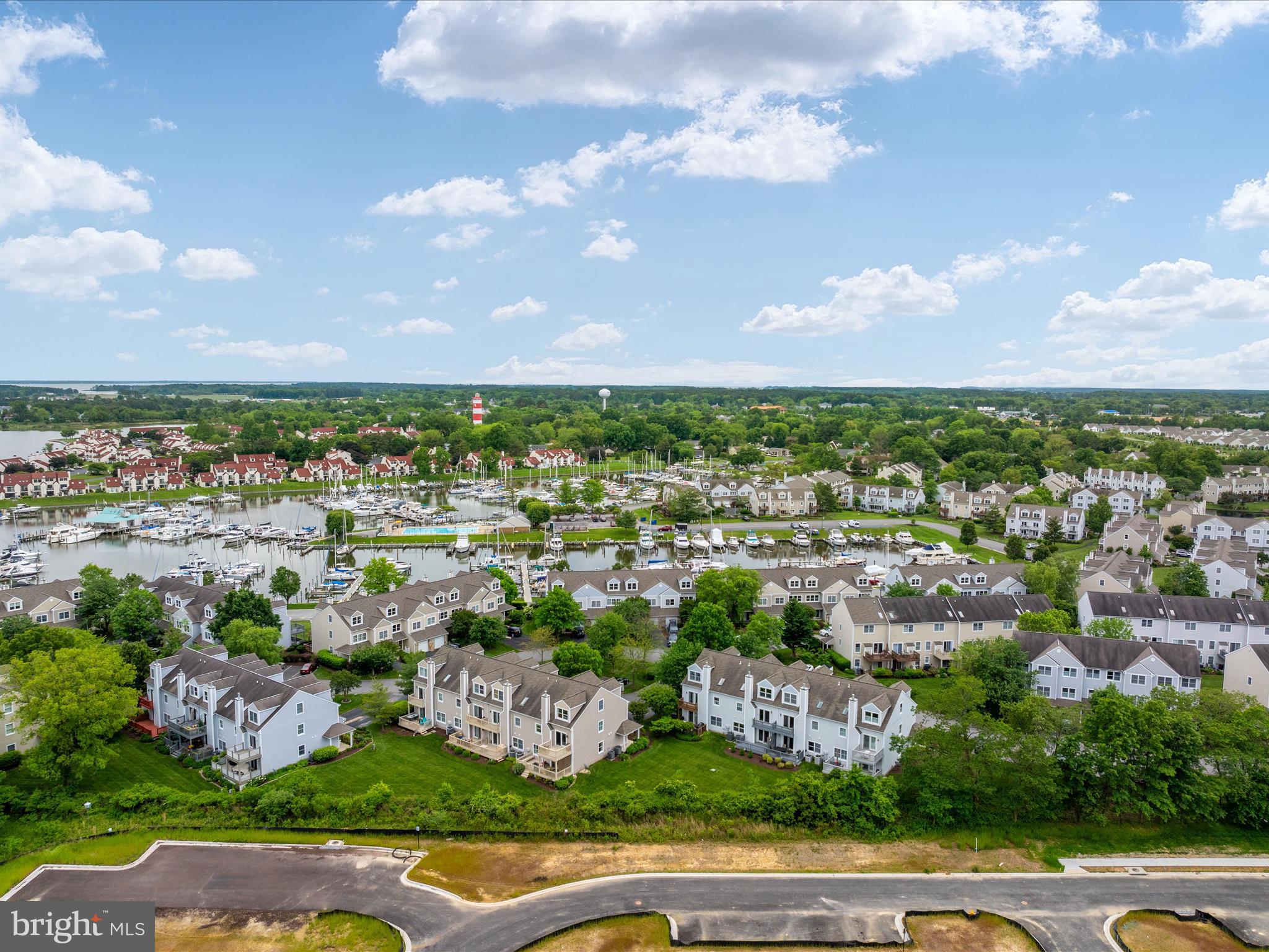 BAYSIDE MARINA - Residential