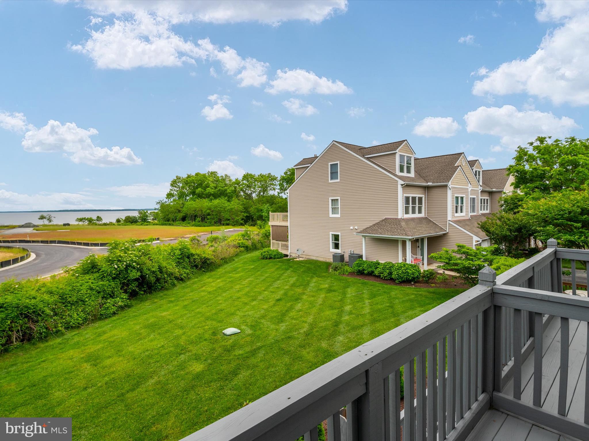 BAYSIDE MARINA - Residential