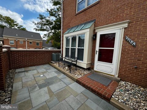 2518 FAIRFAX DRIVE A ARLINGTON VA 22201