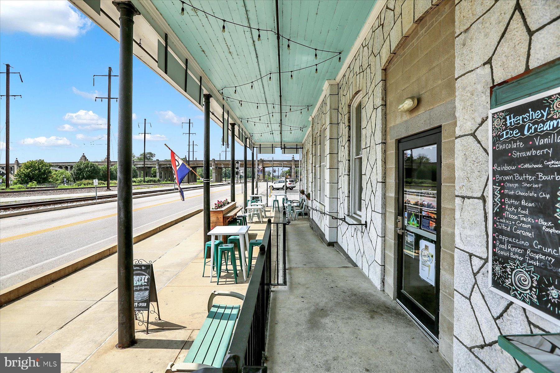 COLUMBIA BOROUGH - Commercial Sale