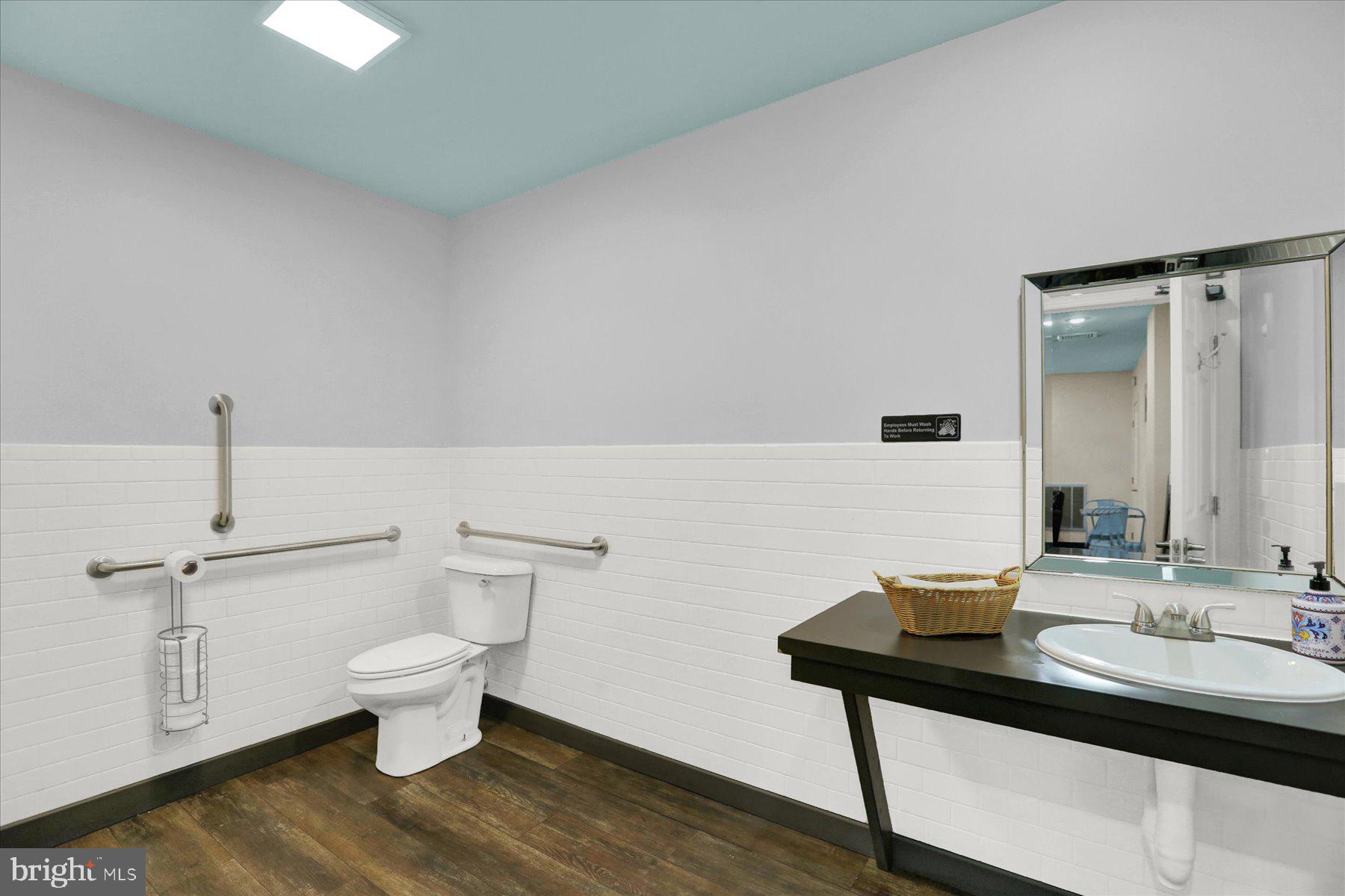 COLUMBIA BOROUGH - Commercial Sale