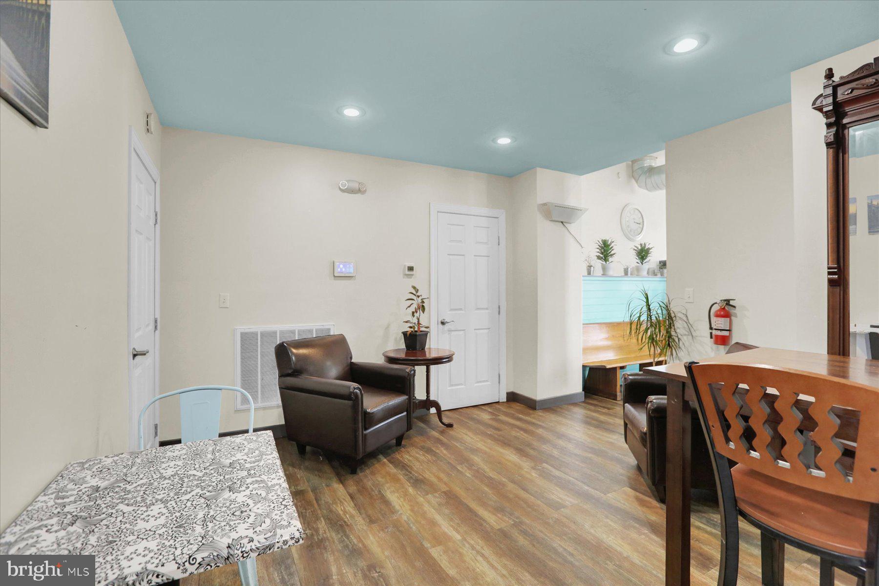 COLUMBIA BOROUGH - Commercial Sale