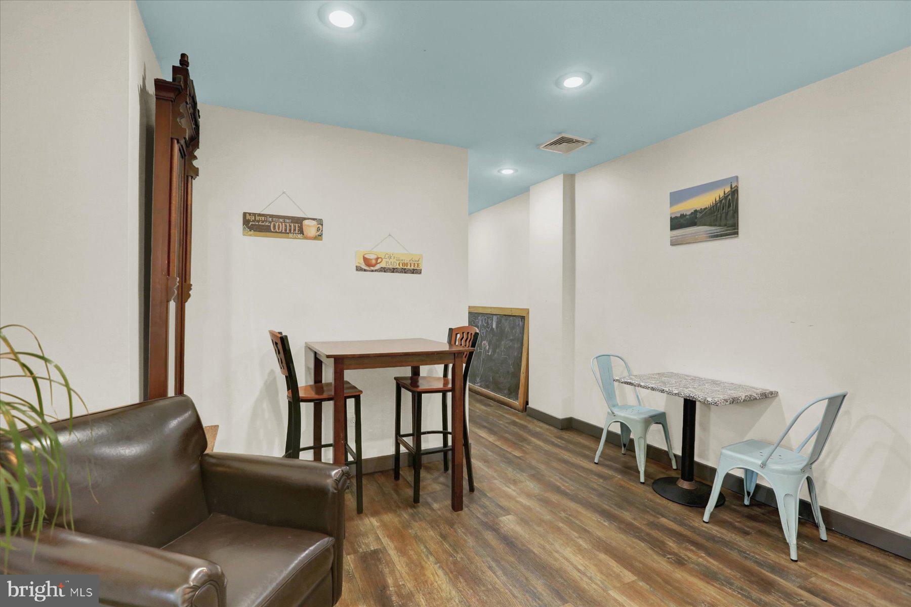 COLUMBIA BOROUGH - Commercial Sale