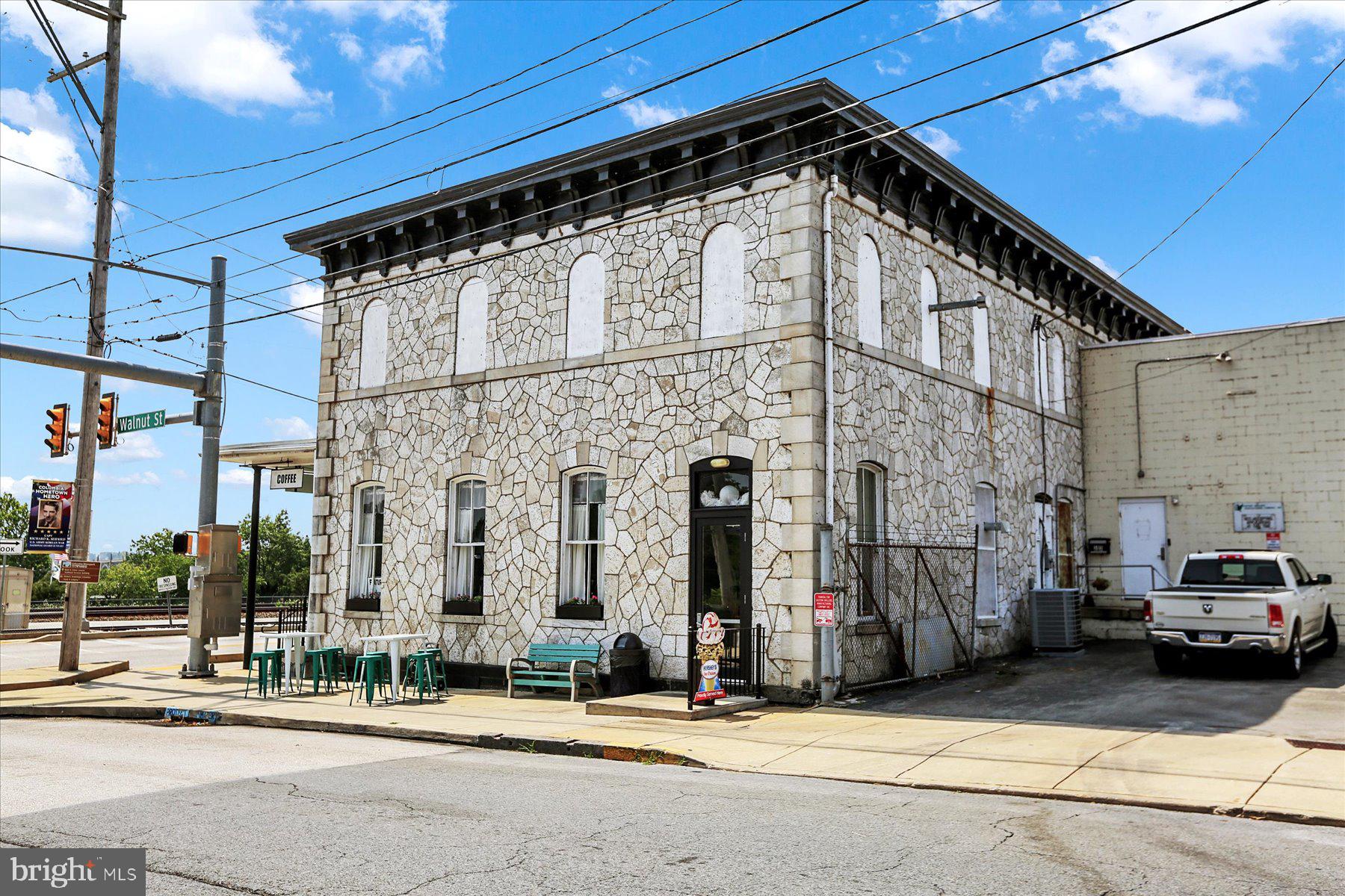 COLUMBIA BOROUGH - Commercial Sale