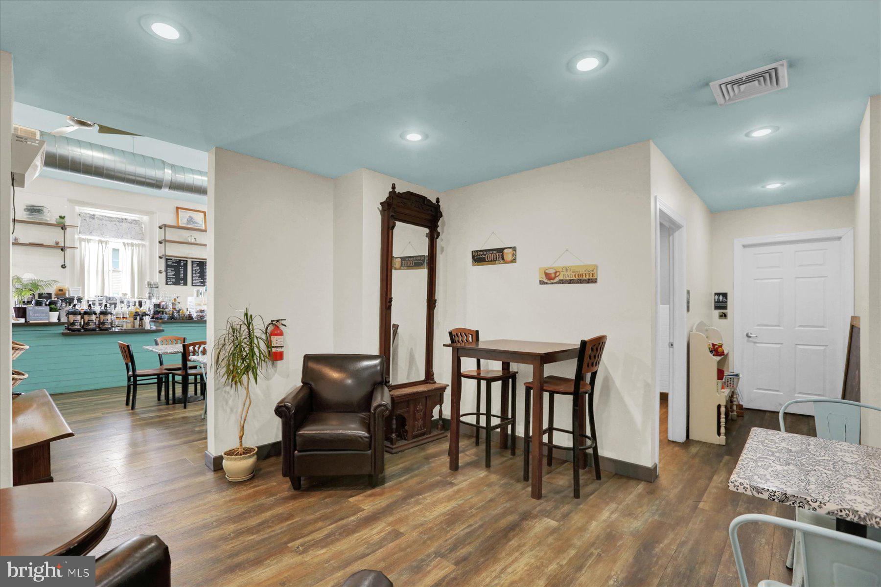 COLUMBIA BOROUGH - Commercial Sale