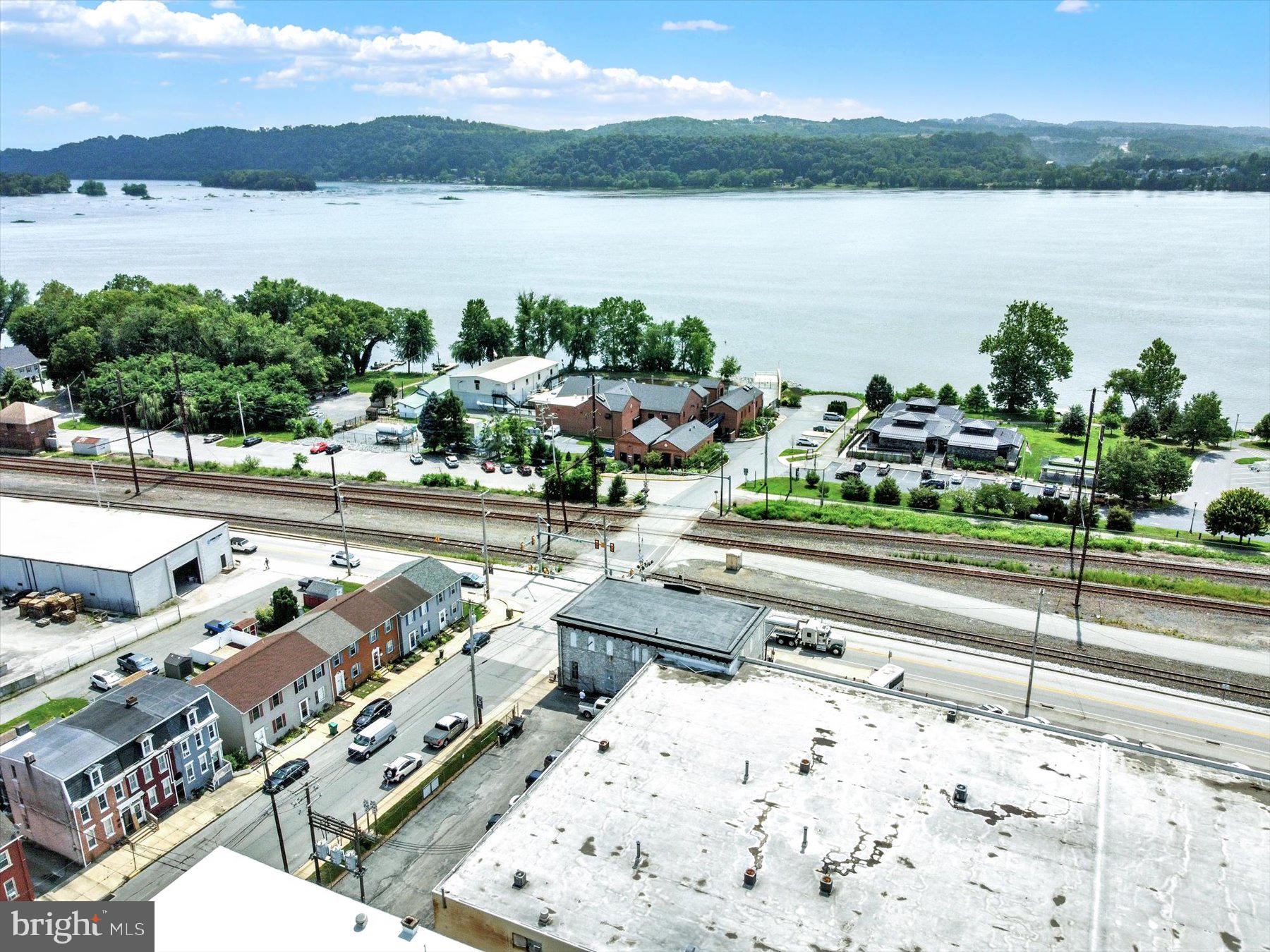 COLUMBIA BOROUGH - Commercial Sale