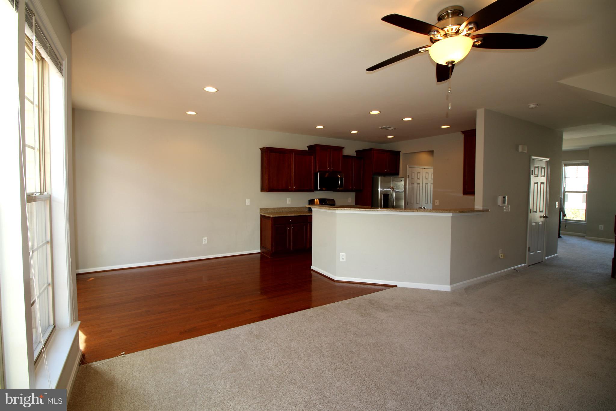 ALEXANDERS CHASE - Residential