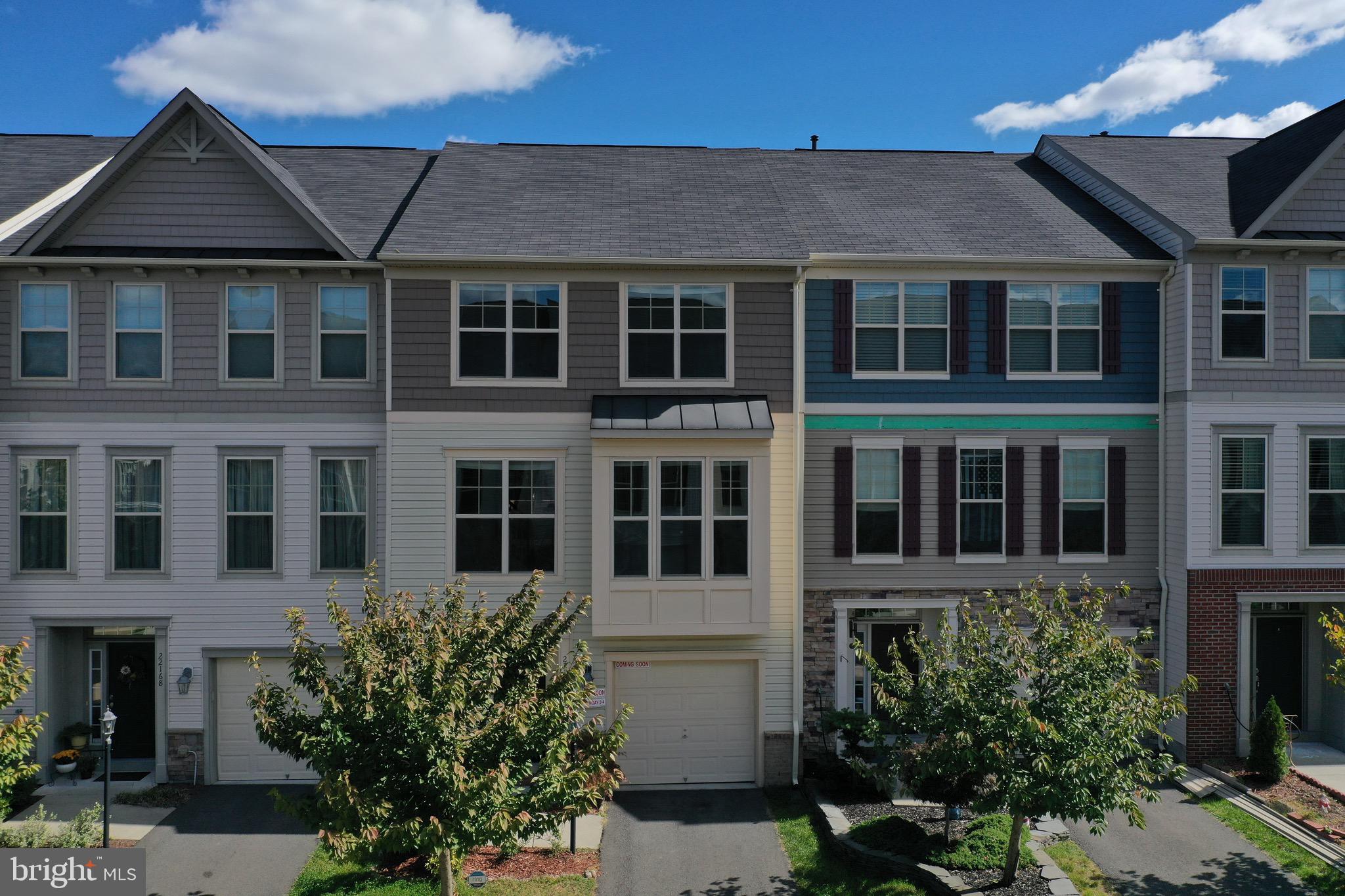 ALEXANDERS CHASE - Residential