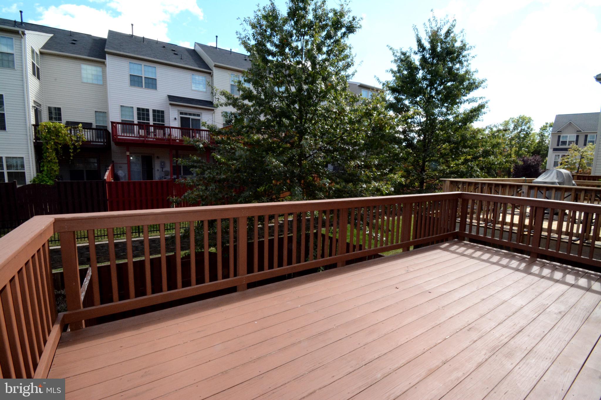 ALEXANDERS CHASE - Residential