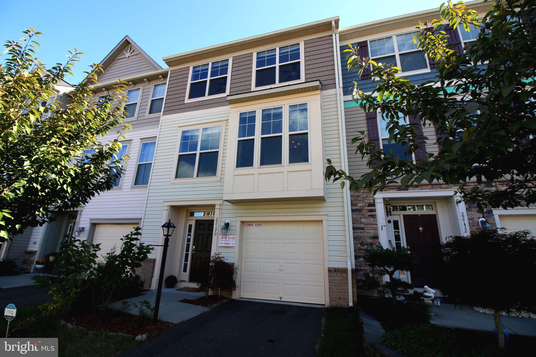 ALEXANDERS CHASE - Residential