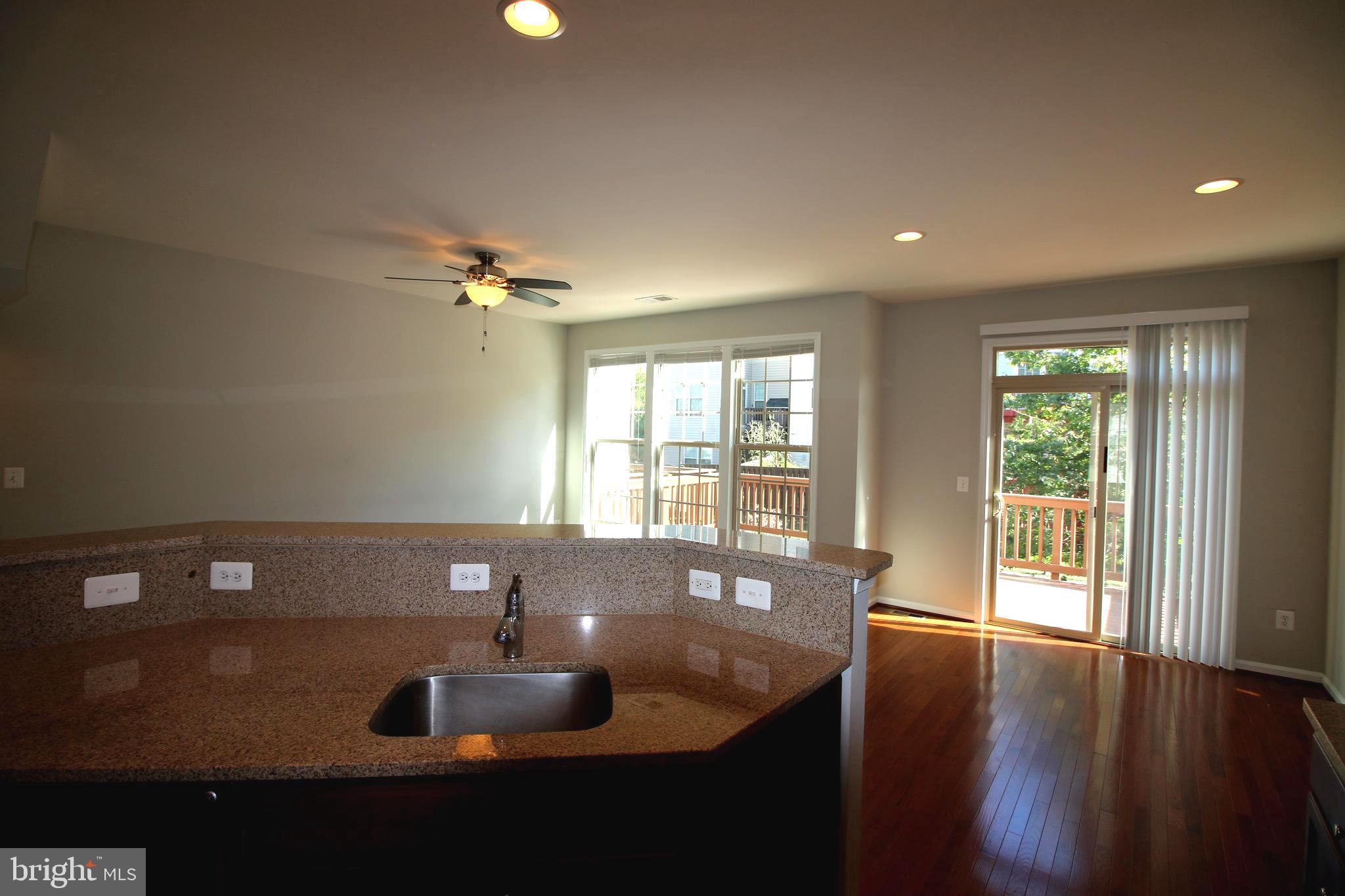 ALEXANDERS CHASE - Residential