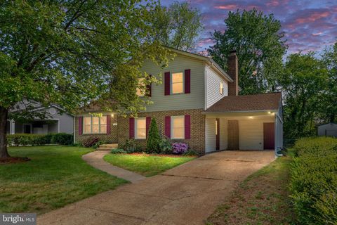 Photo of 8307 Highland Street, MANASSAS, VA 20110 (MLS # VAPW2118386)