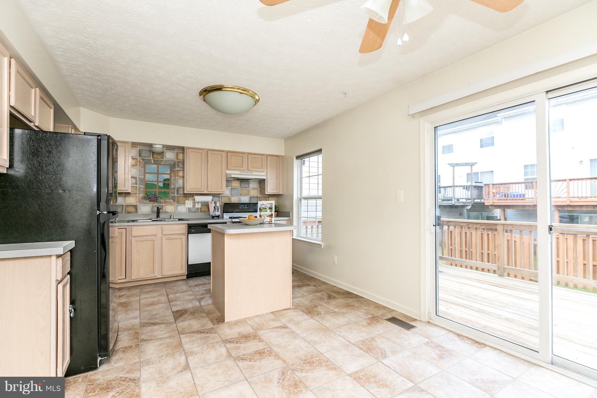 CASTLE STONE AT WHITE MARSH - Residential