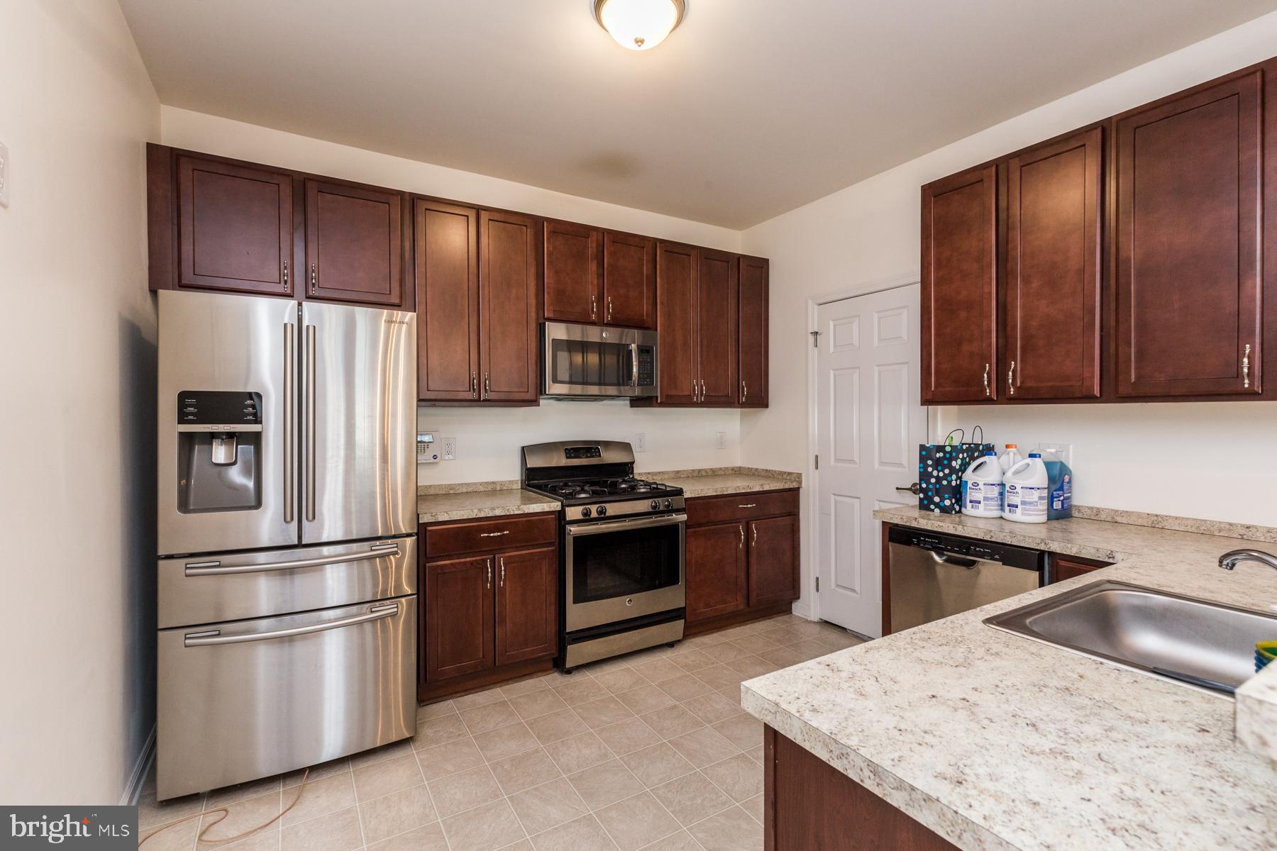 HILLTOP AT FALLS RIDGE - Residential