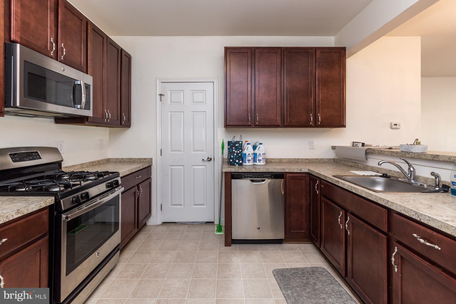 HILLTOP AT FALLS RIDGE - Residential