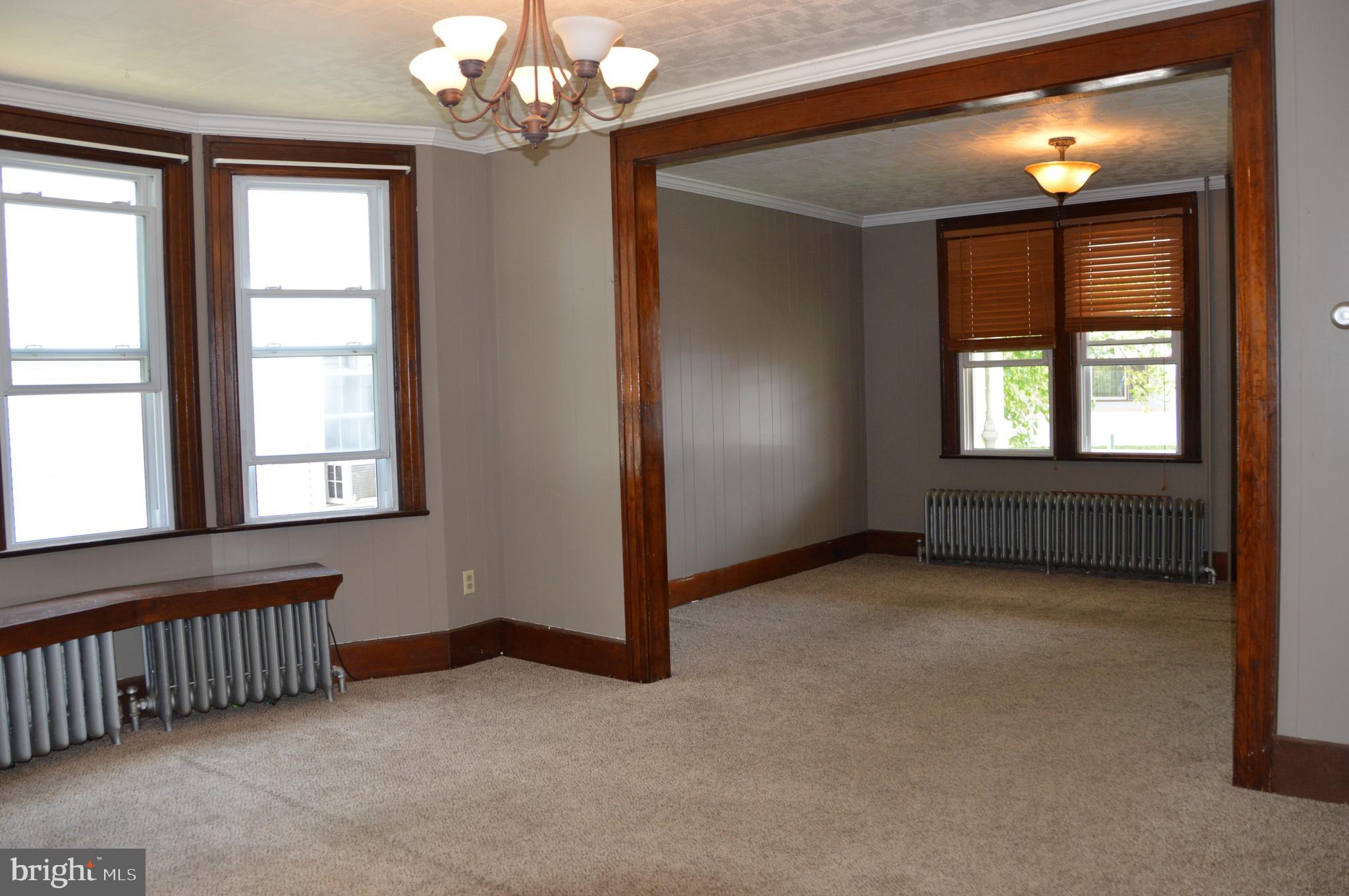 PINE GROVE - Residential