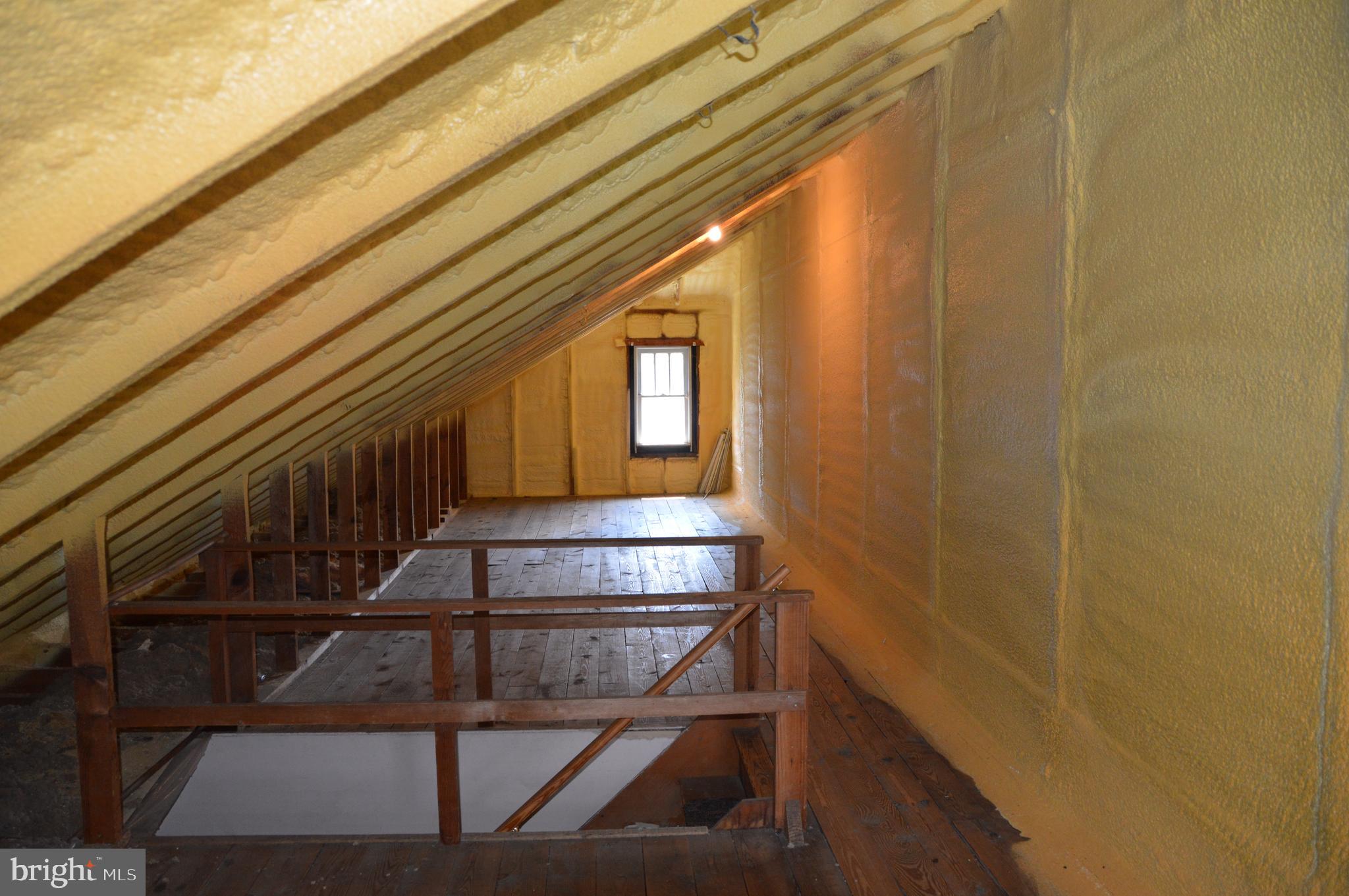 PINE GROVE - Residential