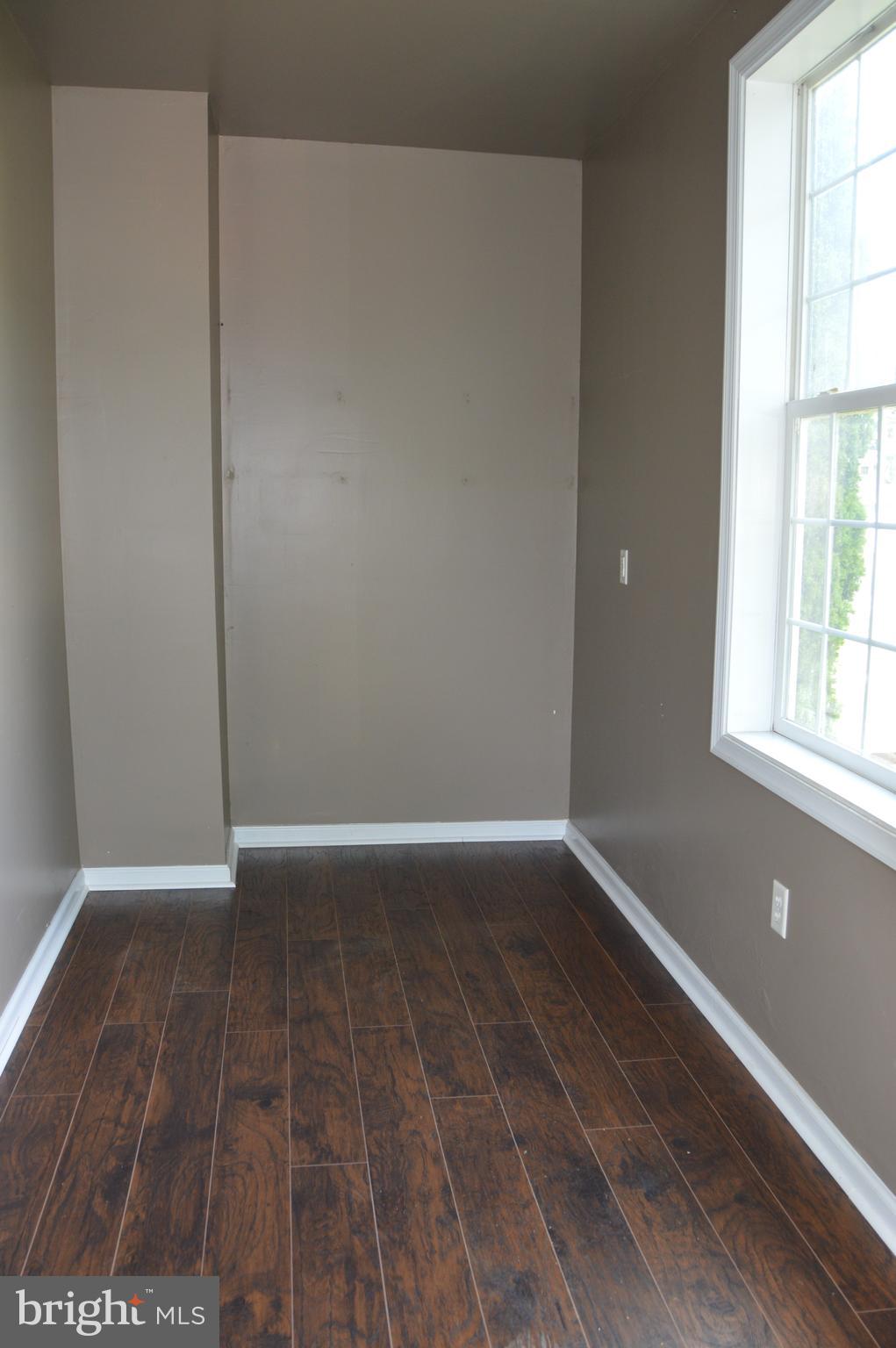 PINE GROVE - Residential