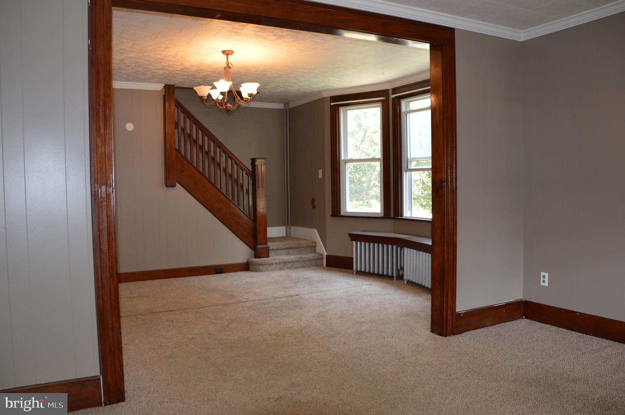 PINE GROVE - Residential