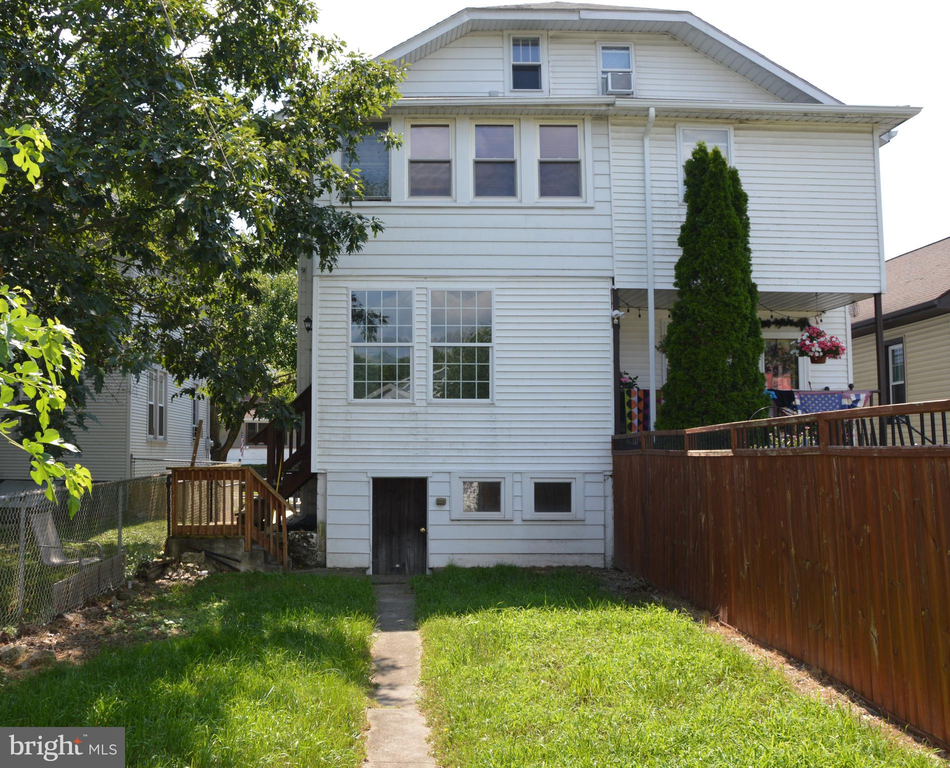 PINE GROVE - Residential