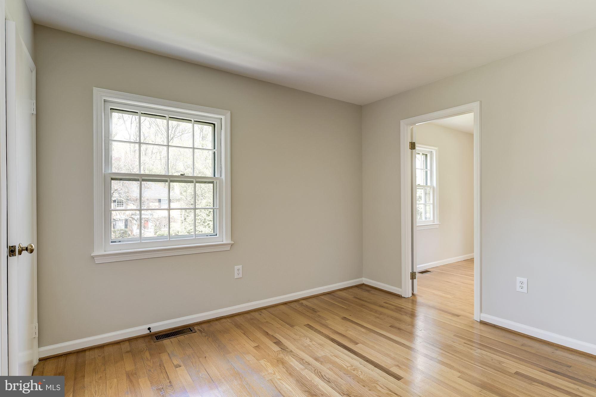 COUNTRY PLACE - Residential