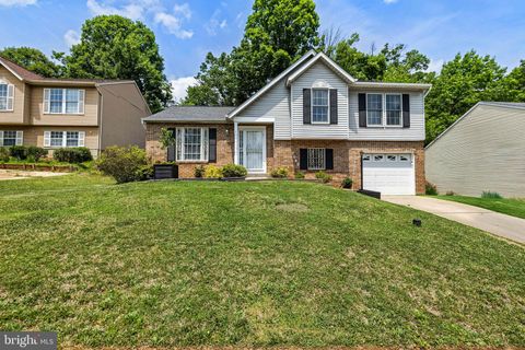 Homes For Sale - 7040 Johnnycake Road<br/> BALTIMORE, MD 21244