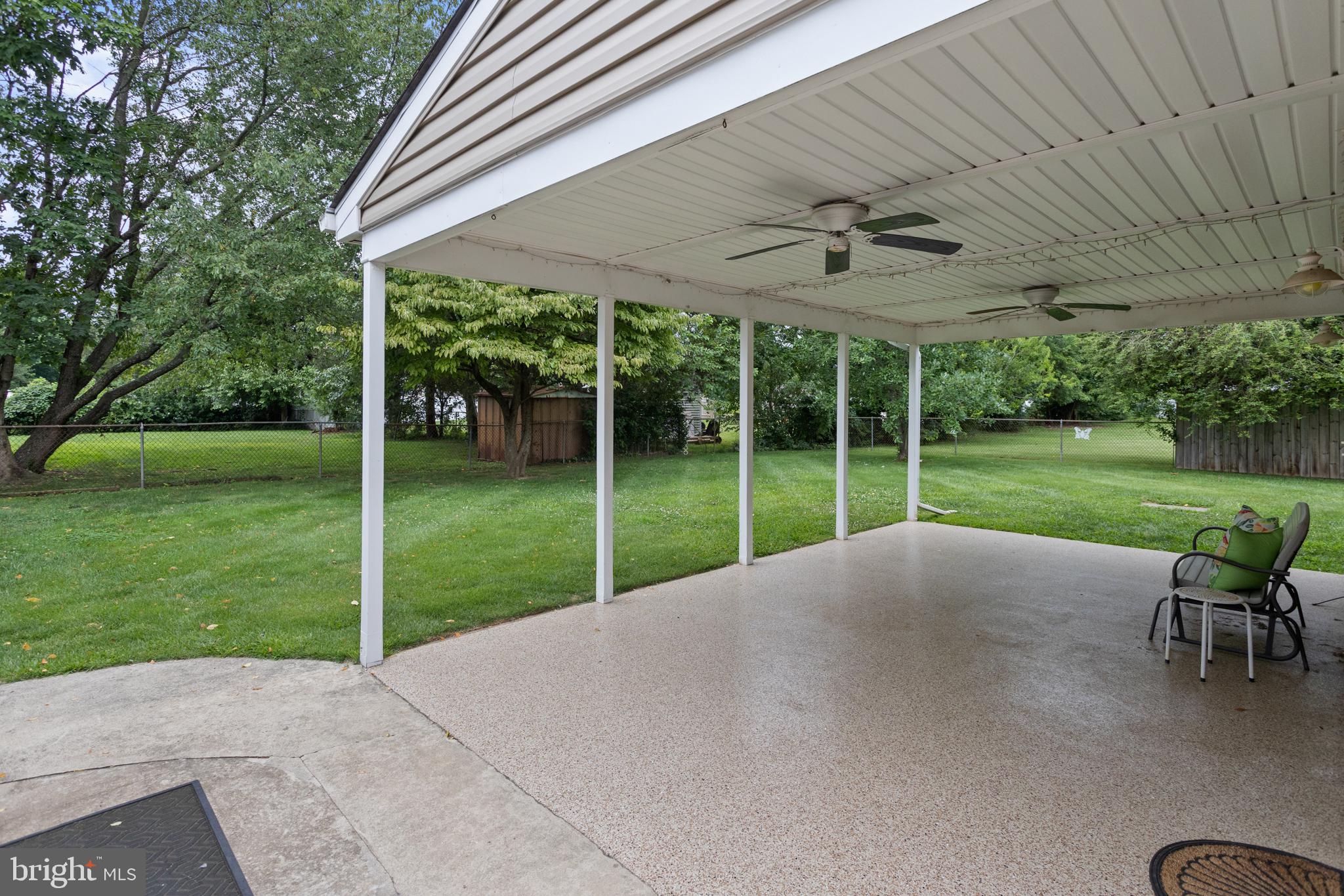 124 ASHURST LANE