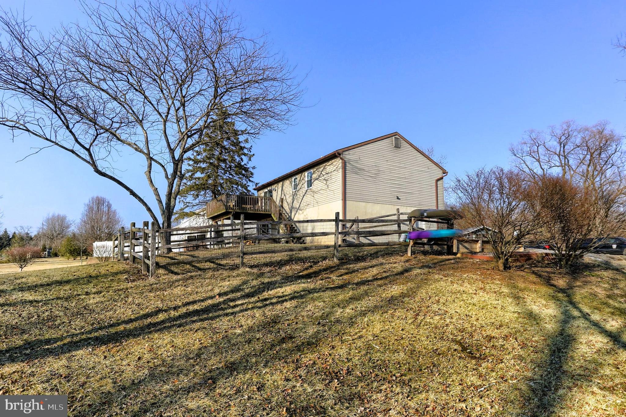 JONESTOWN - Residential