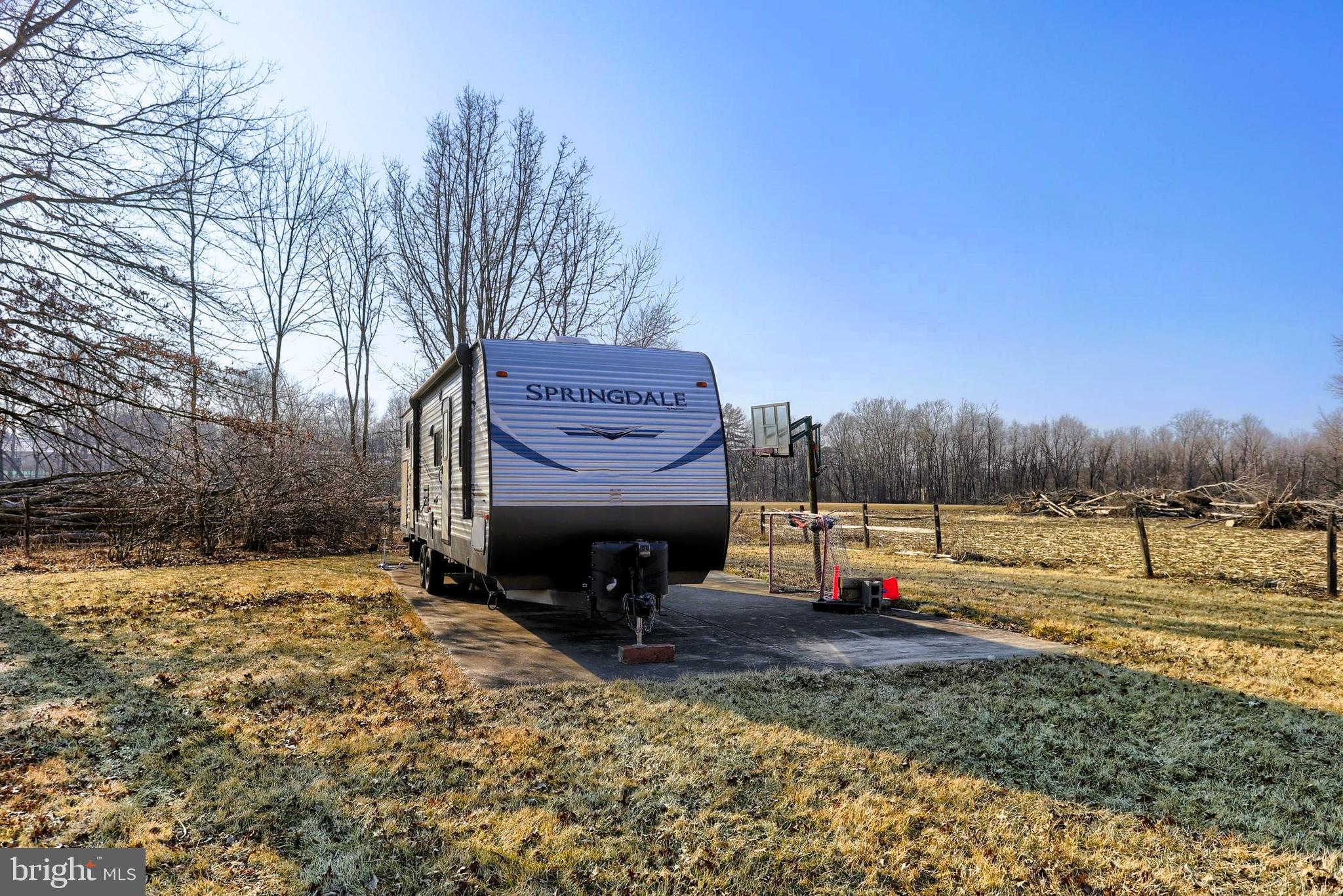 JONESTOWN - Residential