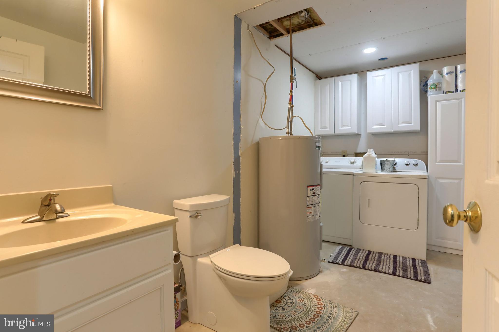 JONESTOWN - Residential