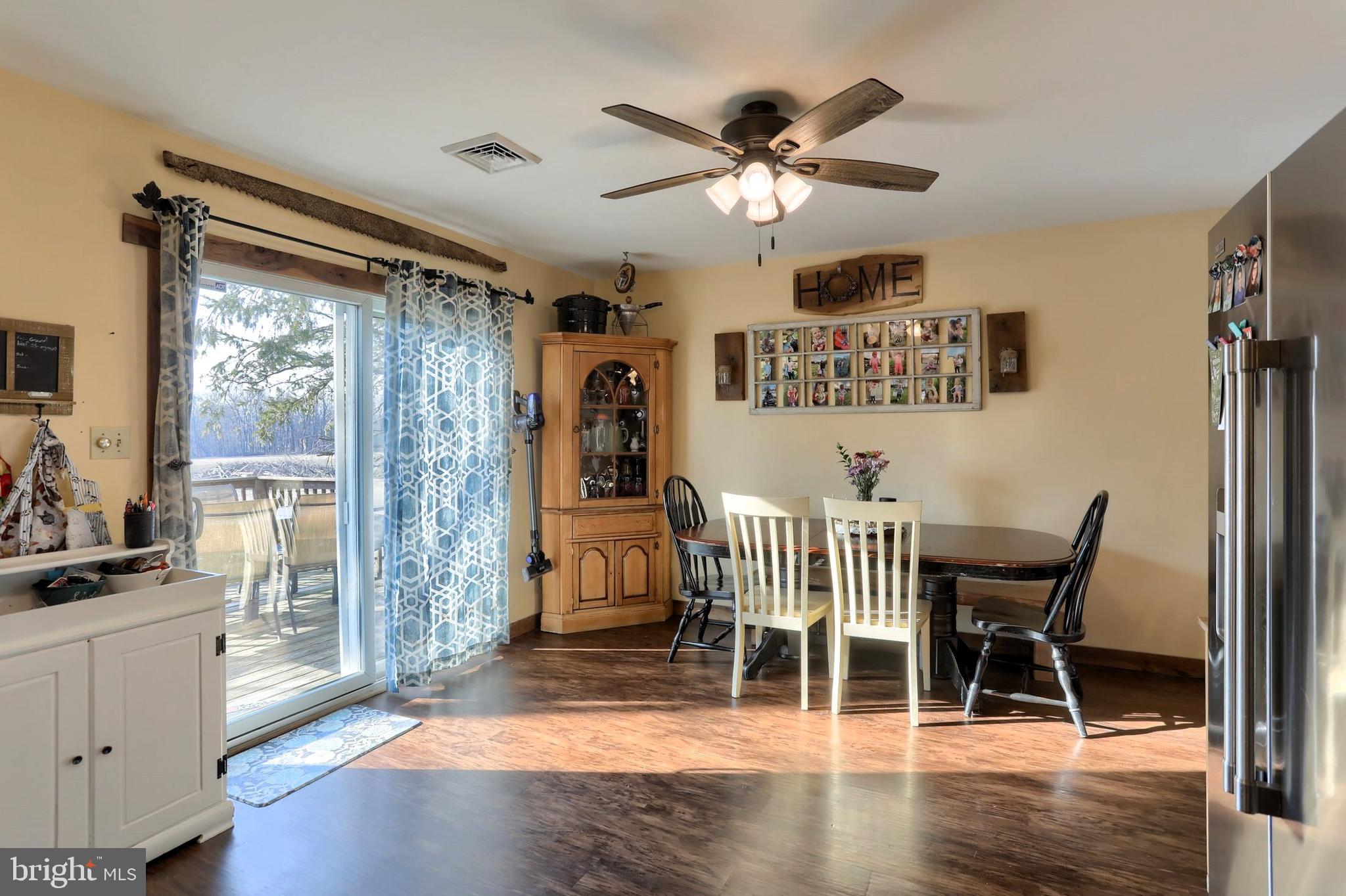 JONESTOWN - Residential