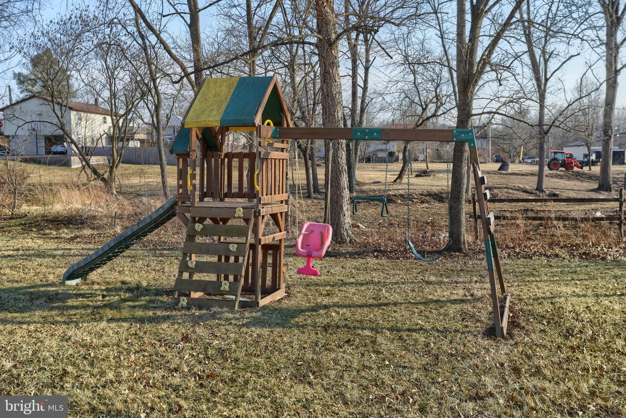 JONESTOWN - Residential