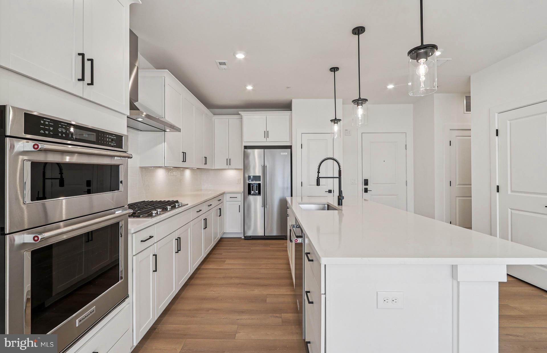 THE FLATS AT NORTHSIDE - Residential