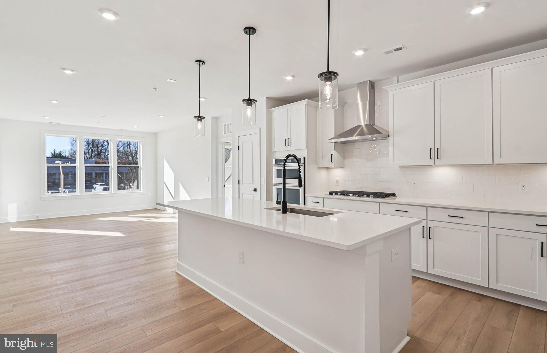 THE FLATS AT NORTHSIDE - Residential