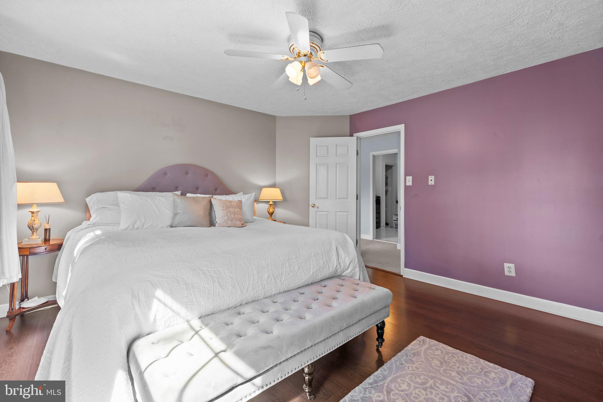 SWAN POINT - Residential